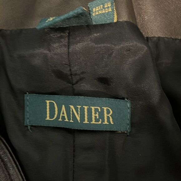 DANIER Lined Black Leather Straight Leg Side Zipper Pants‎ Size 4 - Picture 11 of 15